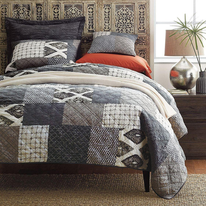 DaDa Bedding Classical Shades of Grey Geometric Cotton Patchwork Bedspread Set (JHW-606) - DaDa Bedding Collection