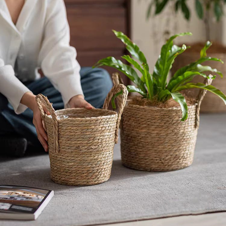 French Country Woven Planter Basket (Shipping fees may apply)
