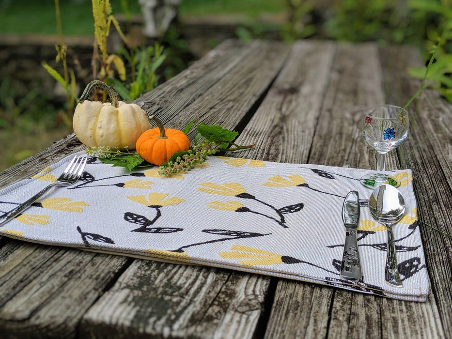 DaDa Bedding Set of 4-Pieces Sunshine Yellow Fleur Spring Tapestry Dining Table Placemats 13” x 19” (18112) - DaDa Bedding Collection