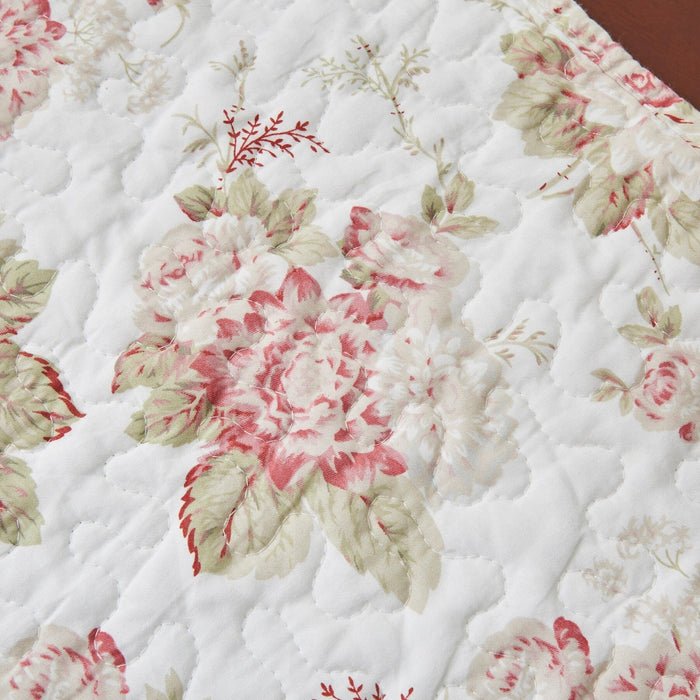 DaDa Bedding Set of 4-Pieces Dainty Cottage Floral Roses Quilted Cotton Dining Table Placemats 13” x 19” (3036) - DaDa Bedding Collection