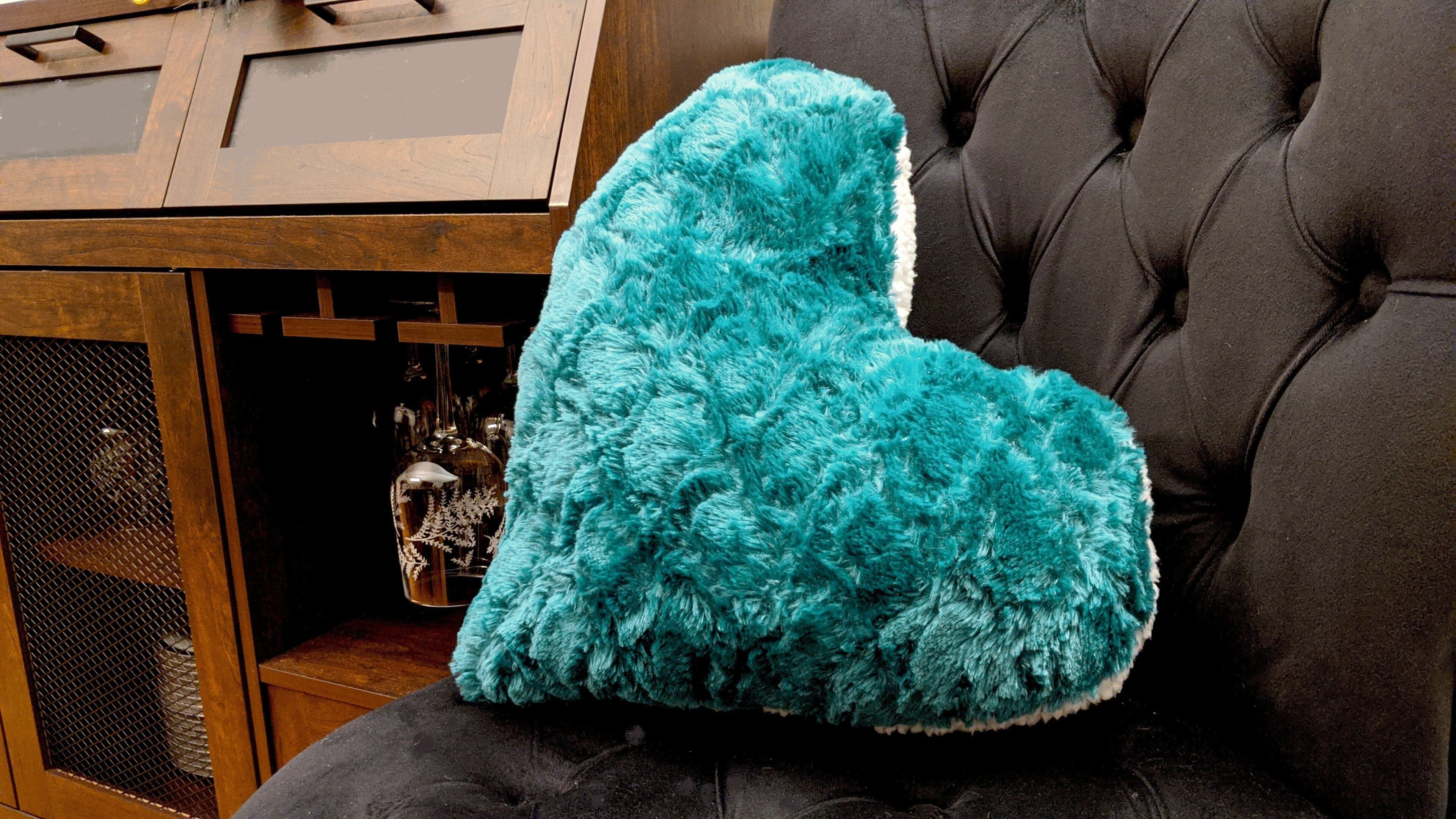 DaDa Bedding Hand-Made Lucky Irish Teal Green Faux Fur Heart Shaped Throw Pillow - 16” x 14” - DaDa Bedding Collection