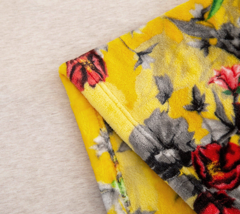 DaDa Bedding Yellow Farmhouse Rustic Spring Floral Hummingbirds Soft Fleece Throw Blanket (925) - DaDa Bedding Collection