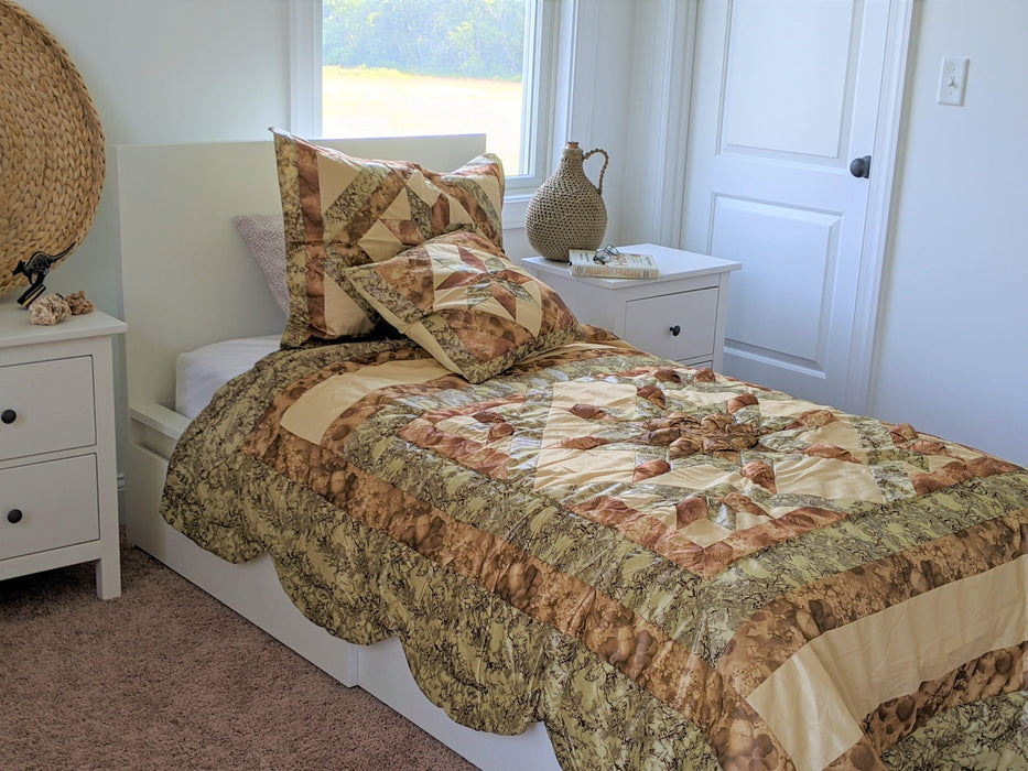 DaDa Bedding Country Rustic Camo Earthy Floral Sandy Beige Green Comforter Set (BM6118L-1) - DaDa Bedding Collection