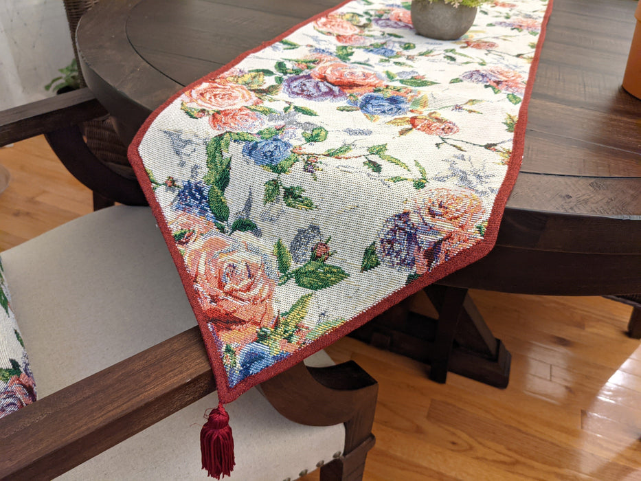 DaDa Bedding Vintage Romantic Roses Lovely Pink Floral Woven Tapestry Dining Table Runner (879) - DaDa Bedding Collection