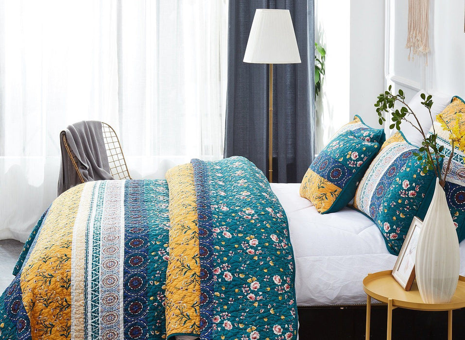 DaDa Bedding Bohemian Patchwork Bed of Wild Flowers Floral Gardenia Green Bedspread Set (JHW-886) - DaDa Bedding Collection