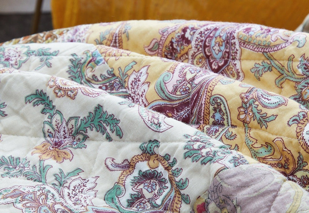DaDa Bedding Bohemian Burgundy Red Velvet Trim Floral Paisley Patchwork Cotton Bedspread Set (JHW-868) - DaDa Bedding Collection