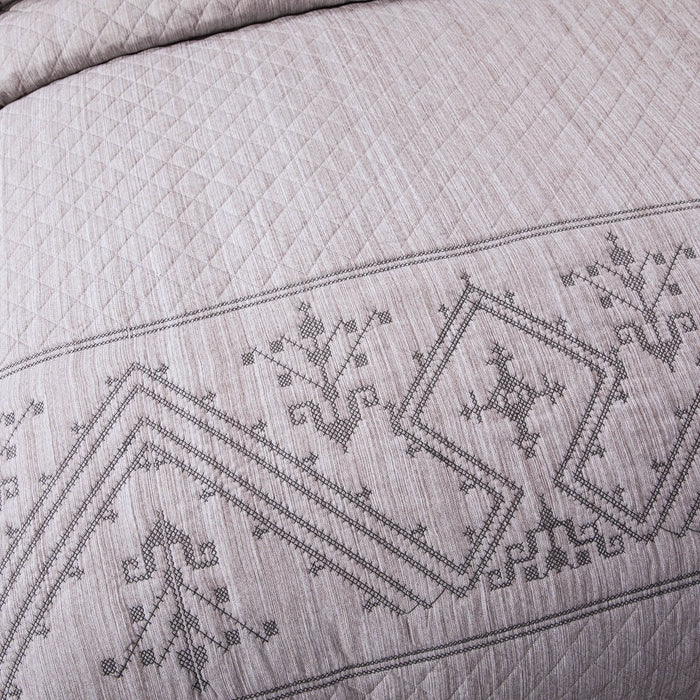 DaDa Bedding Whimsical Lavender Grey Cottage Soft Quilted Coverlet Bedspread Set (JHW866) - DaDa Bedding Collection