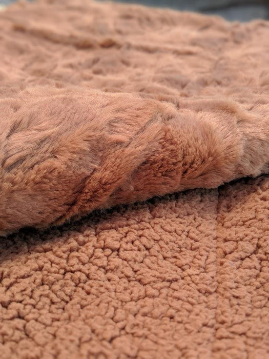 DaDa Bedding Luxurious Earthy Chocolate Brown Soft Warm Faux Fur Throw Blanket (K2) - DaDa Bedding Collection