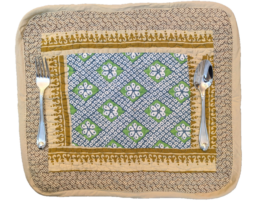 DaDa Bedding Set of 6-Pieces Hand-Made Placemats Cotton Bohemian Gallery of Roses Patchwork Floral Table Mats (JHW-546) - DaDa Bedding Collection