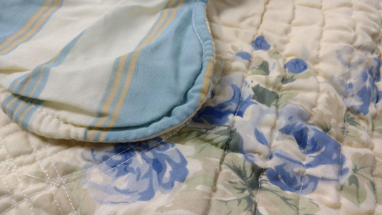 DaDa Bedding Camellia Classic Floral Spring Yellow & Blue Striped Quilted Bedspread Set (DXJ101491) - DaDa Bedding Collection