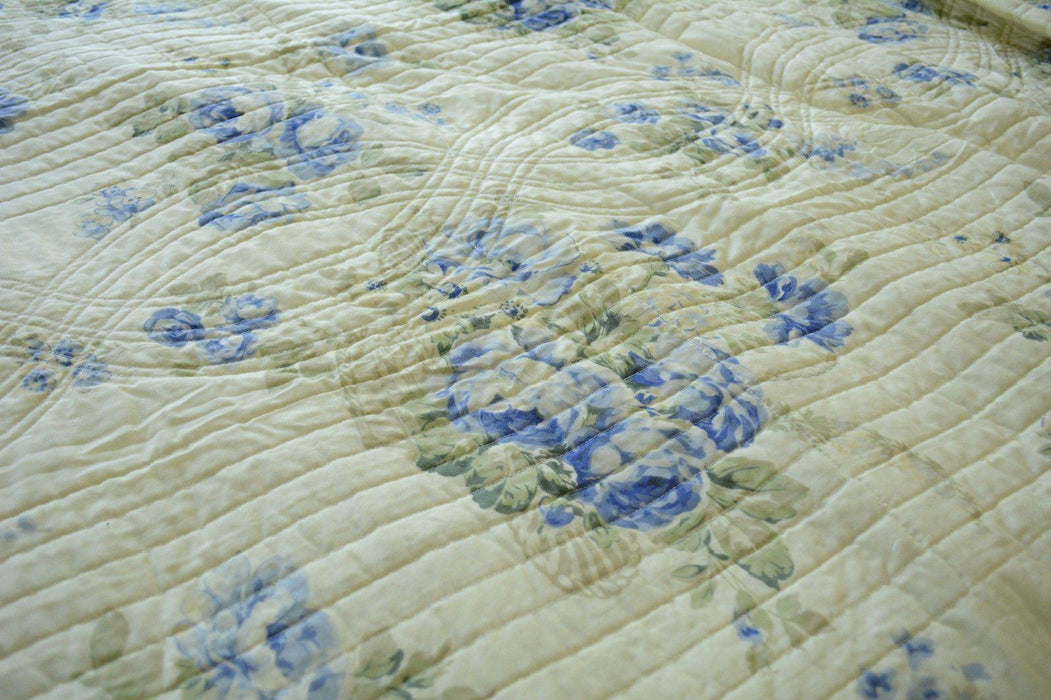 DaDa Bedding Camellia Classic Floral Spring Yellow & Blue Striped Quilted Bedspread Set (DXJ101491) - DaDa Bedding Collection
