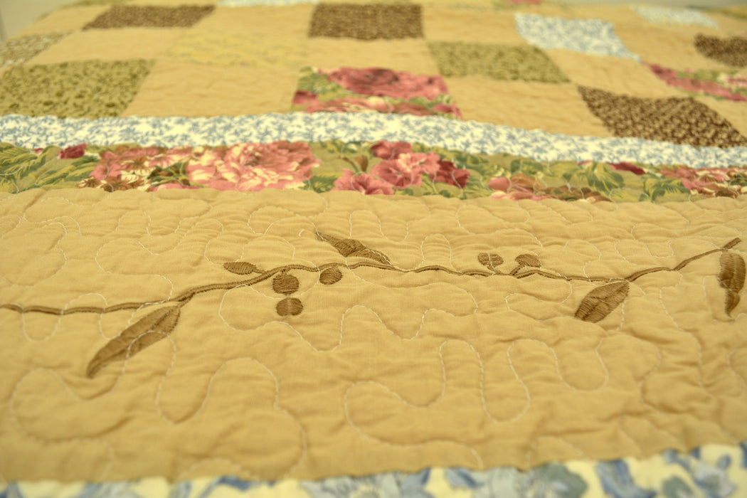 DaDa Bedding Country Cottage Floral Vines Quilted Bedspread Set - Twin - 3PCS (DXJ100681-S3) - DaDa Bedding Collection