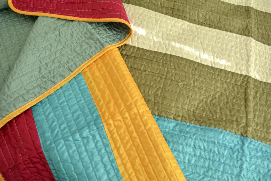 DaDa Bedding Suburban Striped Metallic Shiny Colorful Bedspread Set - Twin (DXJ106215) - DaDa Bedding Collection