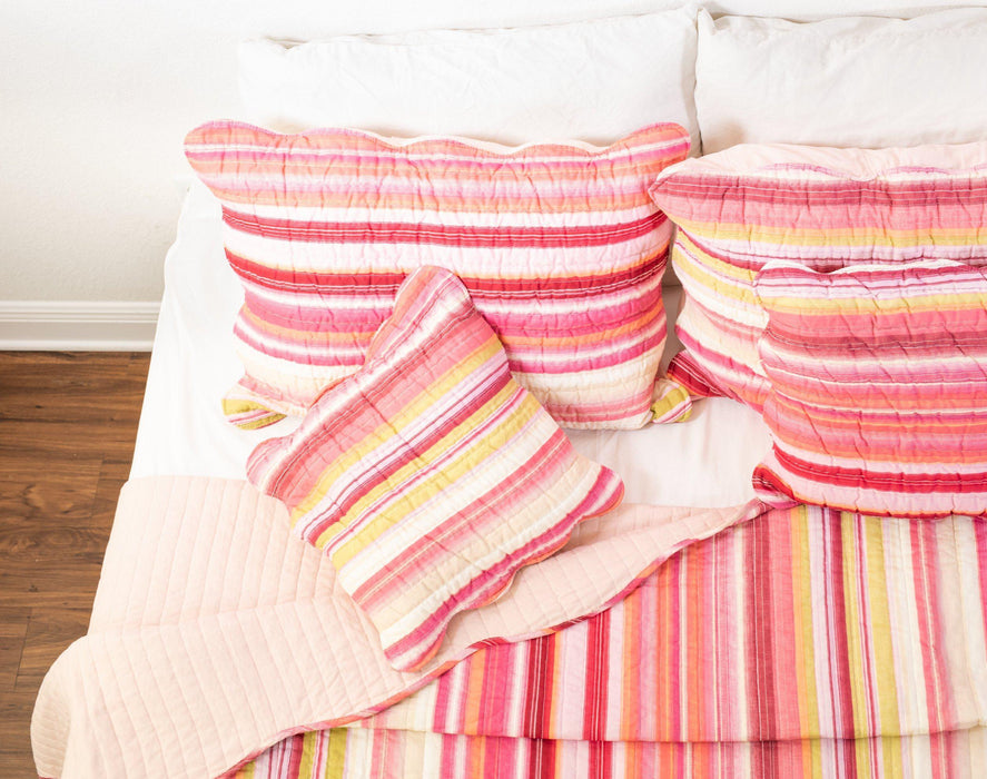 DaDa Bedding Multi-Red Pink Boho Summer Stripes Scalloped Lightweight Coverlet Bedspread Set (DXJ101824) - DaDa Bedding Collection