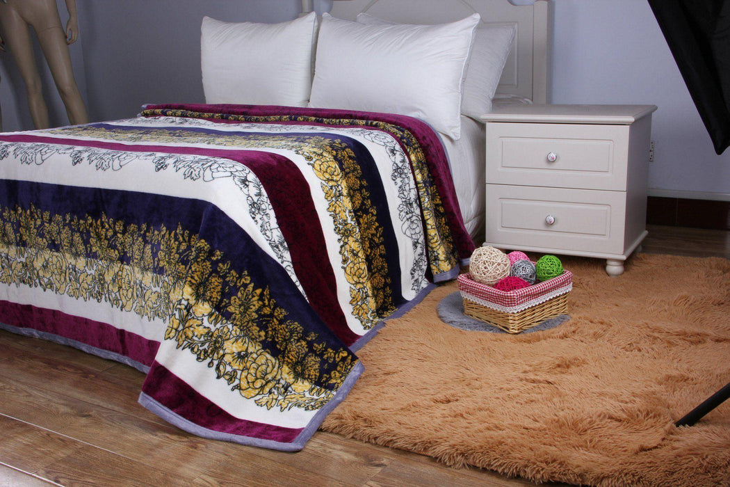 DaDa Bedding Botanical Floral Striped Carnations Mink Flannel Fleece Throw Blanket (XY9829) - DaDa Bedding Collection